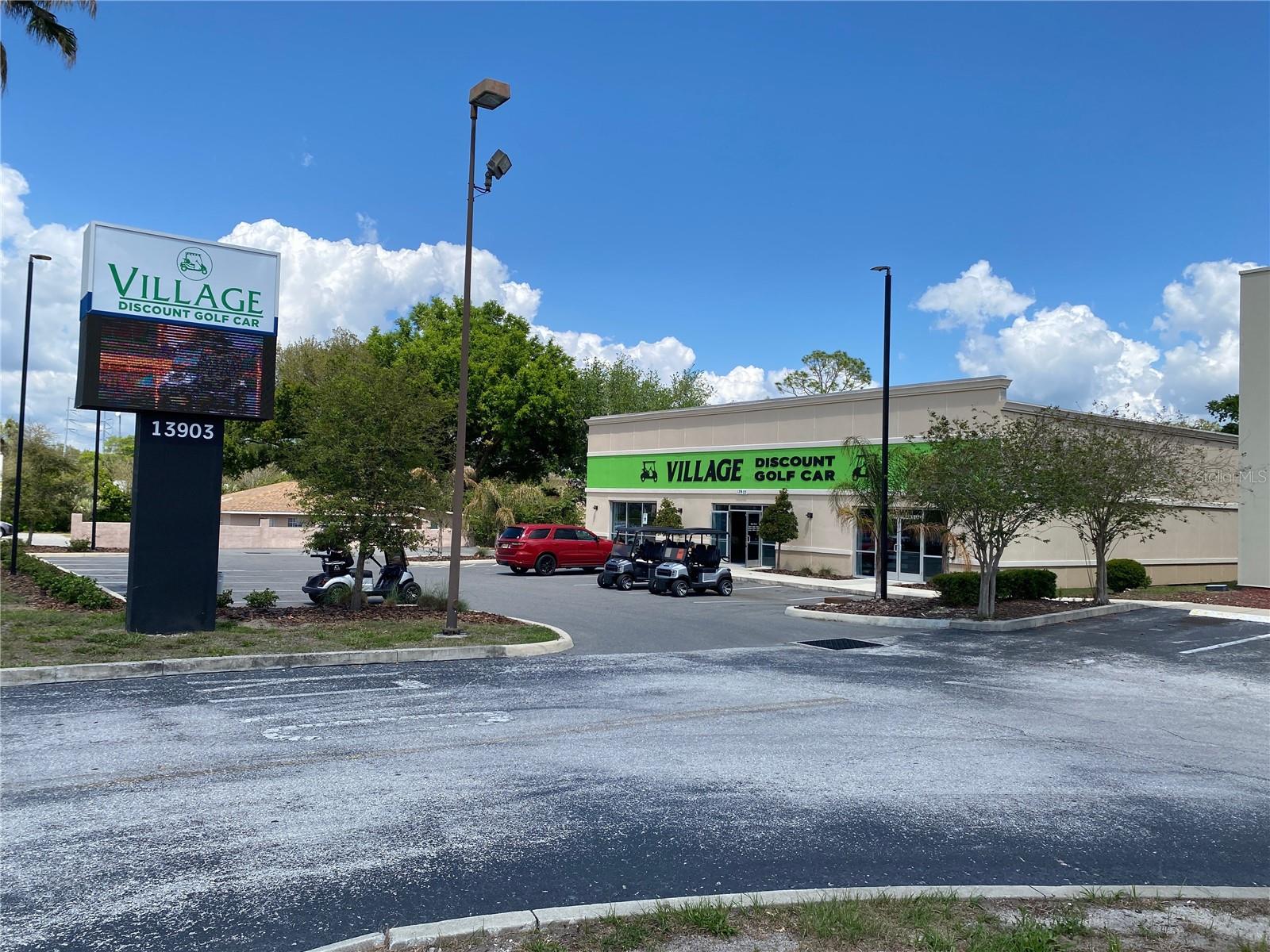 13903 N US HWY 441